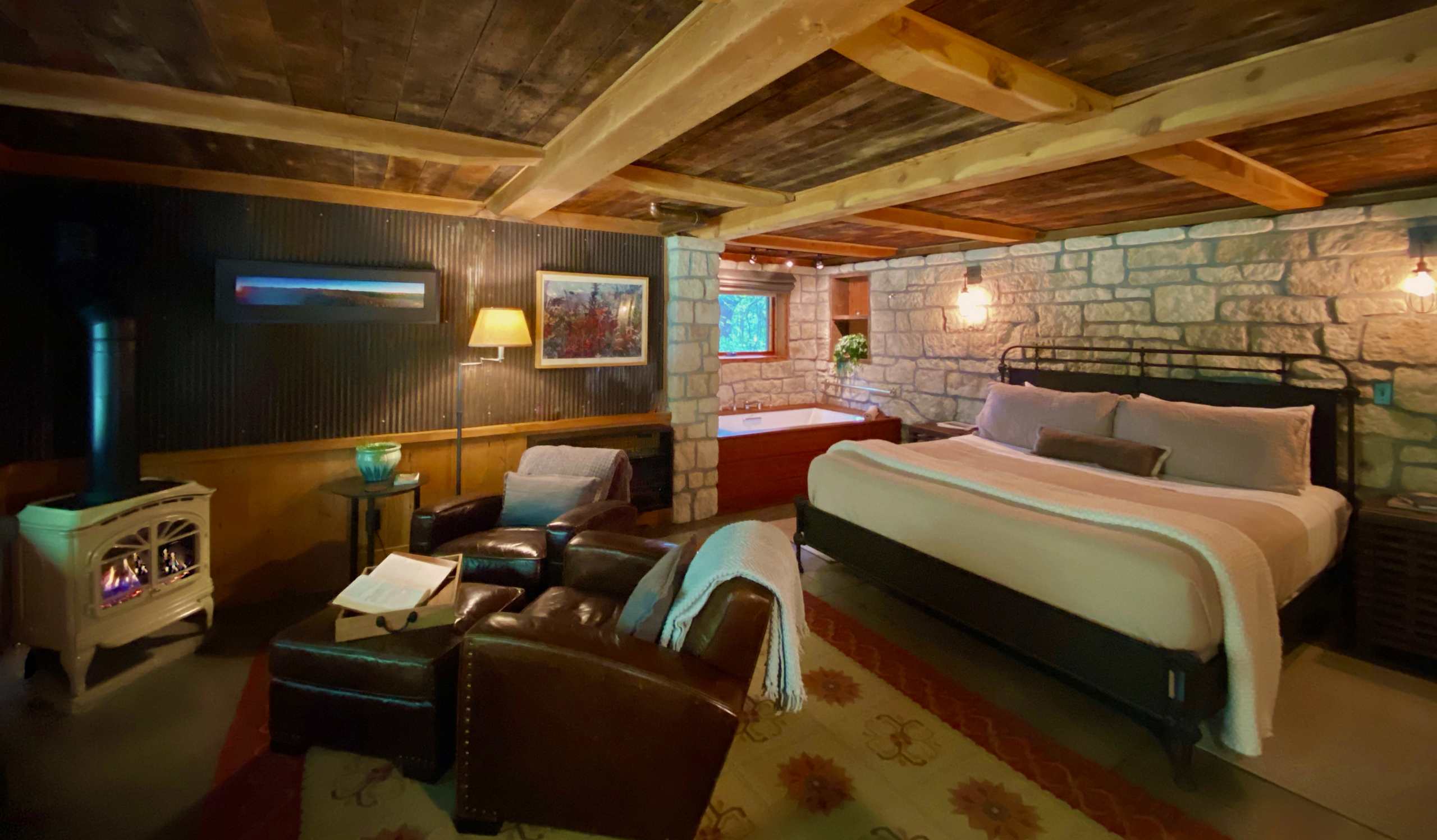 HomePlace Cottonwood Suite